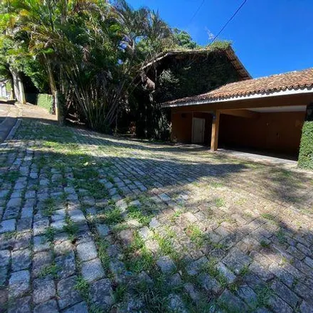 Rent this 6 bed house on Rua Omar Simão Racy in Paraisópolis, São Paulo - SP