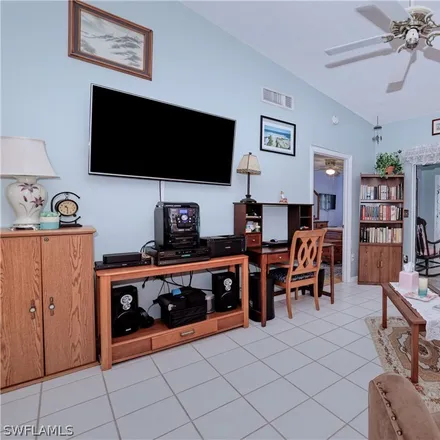 Image 8 - Green Cypress Lane, Lee County, FL 33905, USA - Townhouse for sale