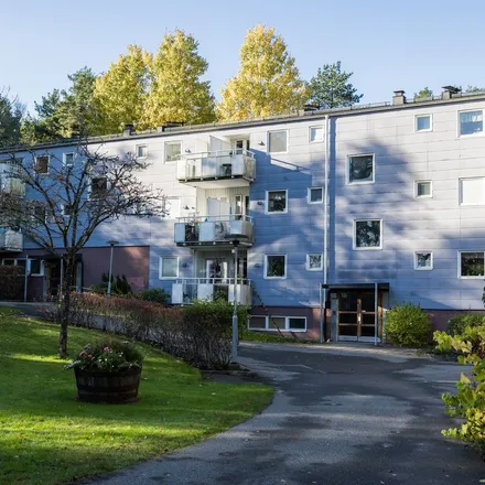 Rent this 2 bed apartment on Februarigatan 13 in 415 13 Gothenburg, Sweden