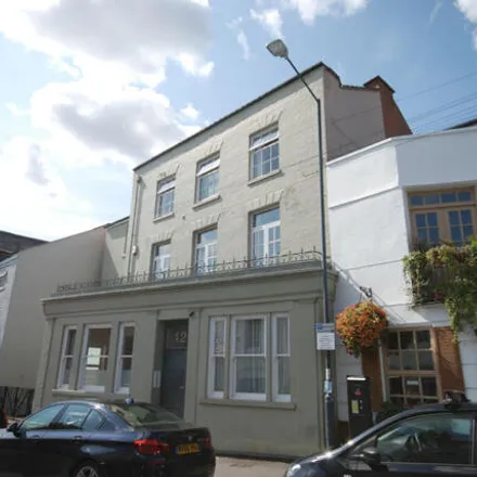Rent this 5 bed apartment on Portland Place East in Royal Leamington Spa, CV32 5ET