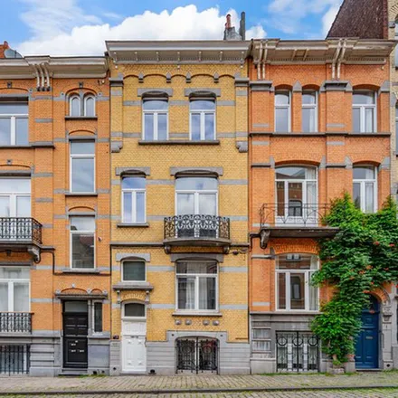 Rent this 1 bed apartment on Rue des Boers - Boerenstraat 56 in 1040 Etterbeek, Belgium