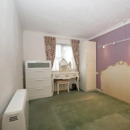 Image 5 - Sheepcote Road, Greenhill, London, HA1 2HD, United Kingdom - Apartment for sale