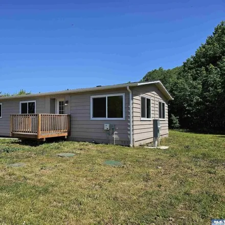 Buy this studio apartment on 500 Spath Road in Carlsborg, Clallam County