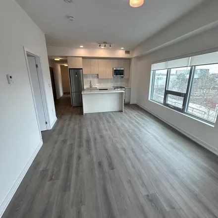 Rent this 3 bed apartment on Hyundai in Schell Avenue, Toronto