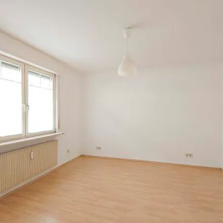 Rent this 2 bed apartment on Bruchfeldstraße 114 in 60528 Frankfurt, Germany