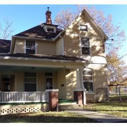 Buy this 4 bed house on East Heidel Avenue in Carrollton, MO 64633