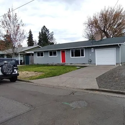 Buy this 4 bed house on 389 South Central Valley Drive in Central Point, OR 97502