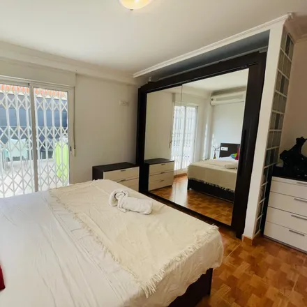 Rent this 1 bed apartment on Carrer d'Antonio Ponz in 114, 46011 Valencia
