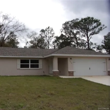 Rent this 3 bed house on 3102 West Bedford Lane in Citrus County, FL 34433