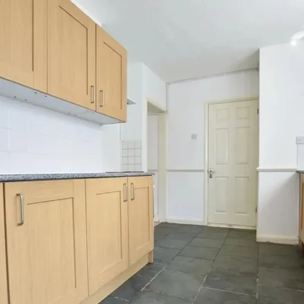 Image 2 - 4 Croxley Close, London, BR5 3BS, United Kingdom - Apartment for rent