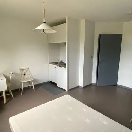 Rent this 1 bed apartment on 150 Rue Faventines in 26000 Valence, France