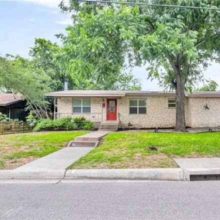 Buy this 3 bed house on 202 East 18th Street in Georgetown, TX 78626