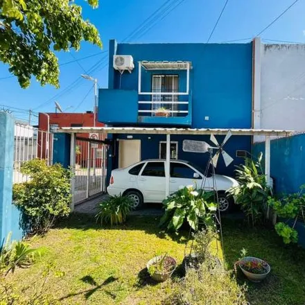 Buy this 3 bed house on Biblioteca Popular Willam C. Morris in Avenida El Callao, Partido de Malvinas Argentinas