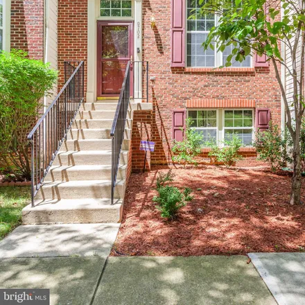Image 3 - 9702 Woodview Drive, Bowie, MD 20721, USA - Townhouse for sale