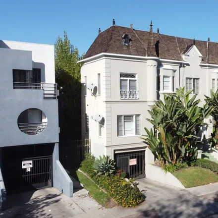 Image 2 - South Wilton Place, Los Angeles, CA 90005, USA - Townhouse for sale
