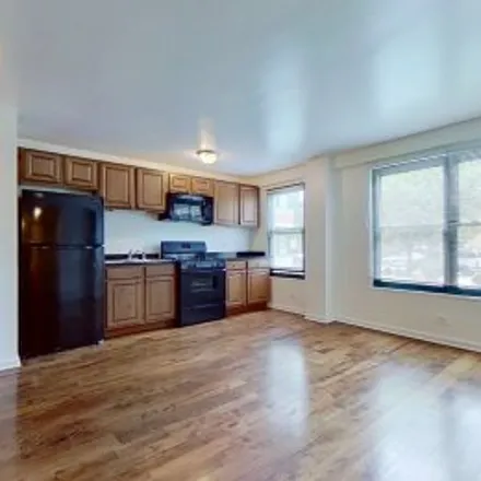 Rent this studio apartment on #106,2529 West Fitch Avenue in West Rogers Park, Chicago