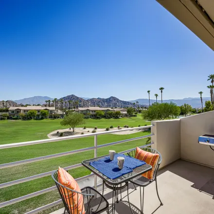 Buy this 1 bed condo on Palm Royale Country Club in Emerald Drive, La Quinta