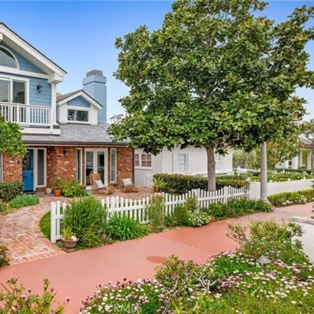 Buy this 3 bed house on 425 Belvue Ln in Newport Beach, California