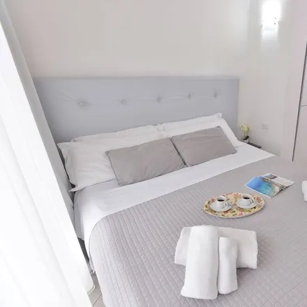 Rent this studio apartment on Via dei Mille