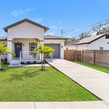 Buy this 3 bed house on 1919 East Wood Street in Tampa, FL 33604