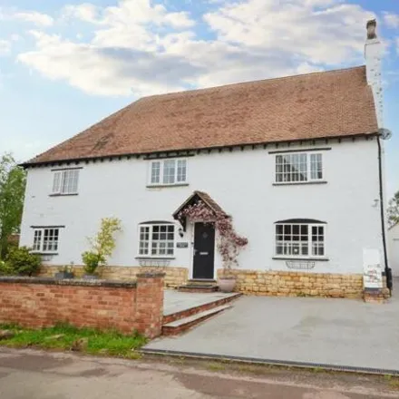 Buy this 5 bed house on unnamed road in Tewkesbury, GL20 8HL