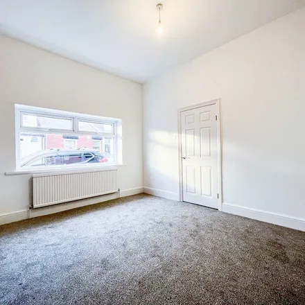 Rent this 2 bed apartment on Broadsheath Terrace in Sunderland, SR5 2EY