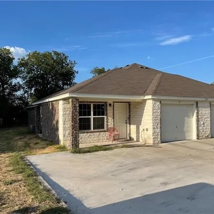 Image 3 - 231 West Cardinal Lane, Harker Heights, TX 76548, USA - House for sale