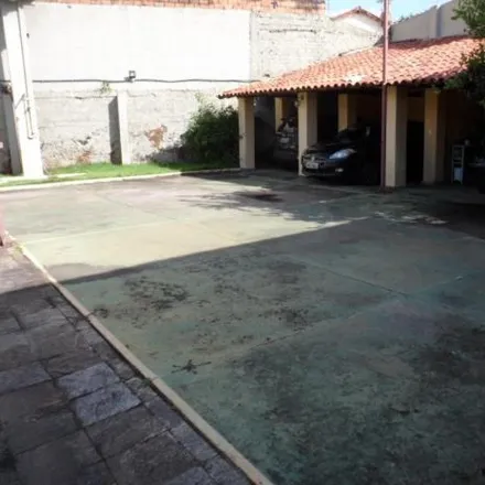 Buy this 4 bed house on Rua Indianópolis in Renascença, Belo Horizonte - MG