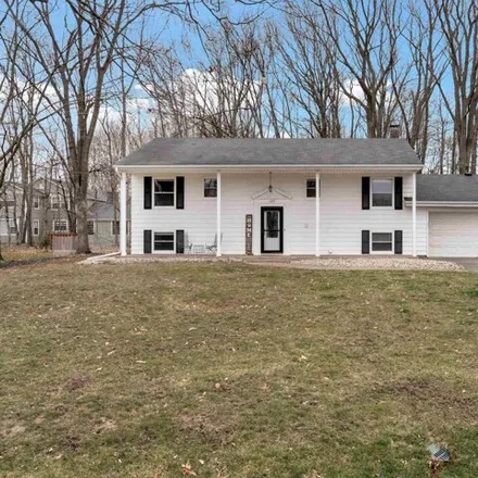 Buy this 4 bed house on 1129 Briarwood Street in Marshfield, WI 54449