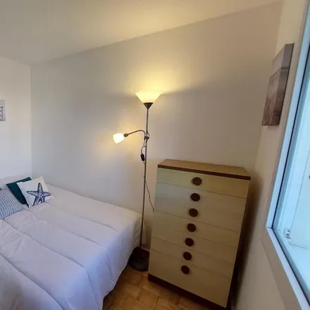 Rent this 1 bed apartment on Vaux sur Mer in Rue de Verdun, 17640 Vaux-sur-Mer