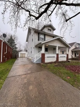 Buy this 3 bed house on 72 North Dunlap Avenue in Youngstown, OH 44509