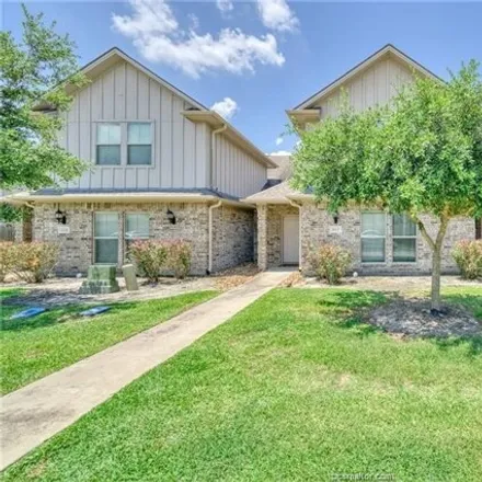 Rent this 4 bed house on unnamed road in Koppe, College Station