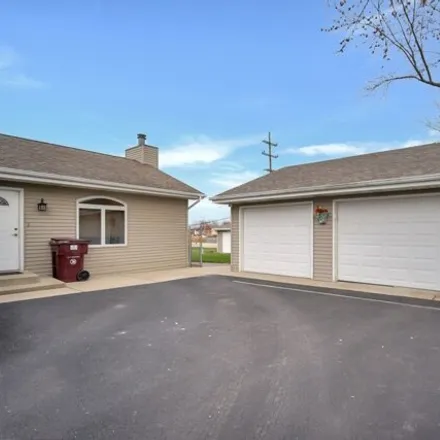Image 4 - 8642 171st Street, Orland Park, Orland Township, IL 60462, USA - House for sale