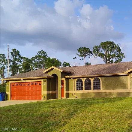 Buy this 3 bed house on 912 Lincoln Avenue in Lehigh Acres, FL 33972