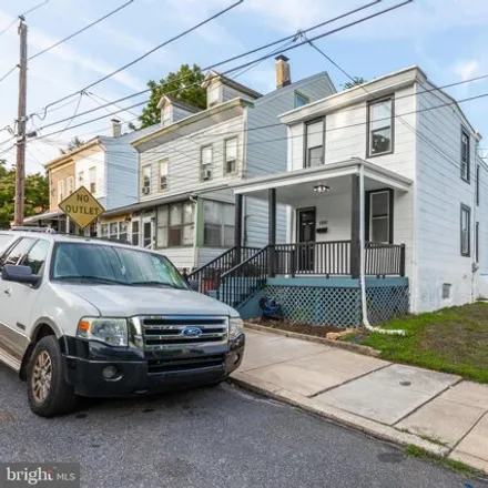 Image 1 - 1001 Woodside Ave, Brookhaven, Pennsylvania, 19015 - House for sale