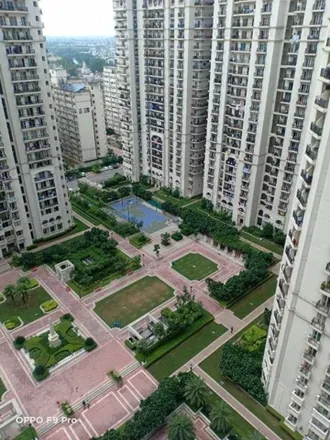 Rent this 3 bed apartment on unnamed road in West Delhi District, - 110015