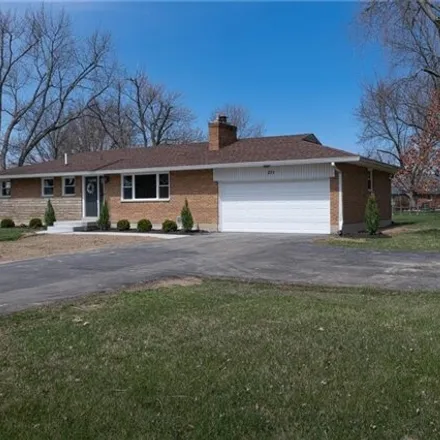 Buy this 4 bed house on 291 Spring Valley Pike in Washington Township, OH 45458