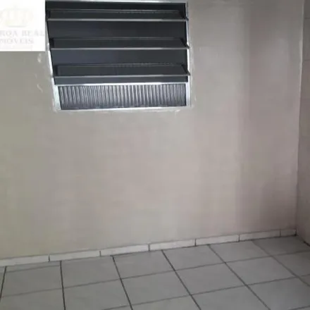 Rent this 1 bed house on Praça Doutor Pereira do Rego in Cidade Patriarca, São Paulo - SP