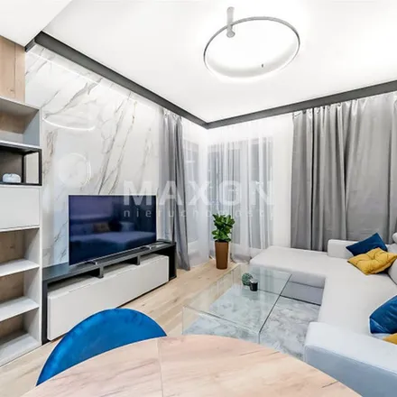 Rent this 2 bed apartment on Zakład Naprawy Tramwajów T3 in Siedmiogrodzka 4, 01-204 Warsaw