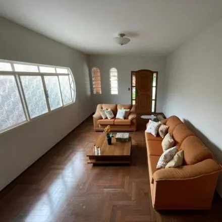 Buy this 3 bed house on Rua Cassiano Machado in Vila Melhado, Araraquara - SP