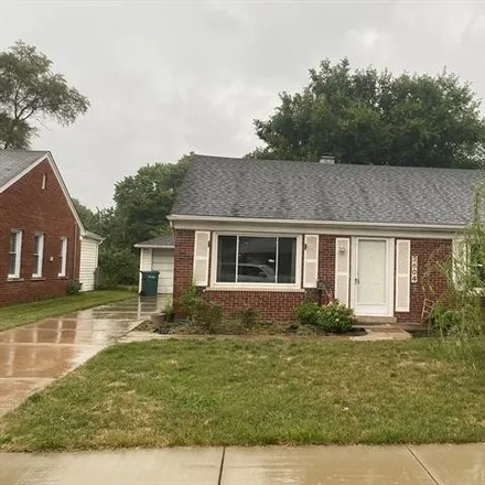 Buy this 3 bed house on 3604 Syracuse Street in Dearborn, MI 48124