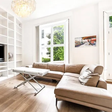 Rent this 2 bed apartment on 12-18 Regent's Park Road in Primrose Hill, London