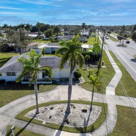 Buy this 2 bed house on 4502 Vinsetta Ave in North Fort Myers, Florida