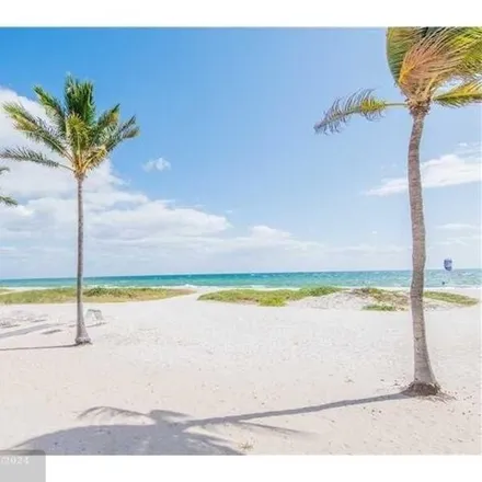 Image 2 - South Ocean Boulevard, Lauderdale-by-the-Sea, Broward County, FL 33062, USA - Condo for rent