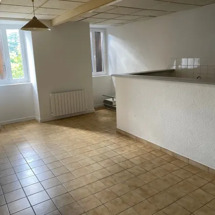 Image 2 - 14 Rue du Temple, 07140 Les Vans, France - Apartment for rent