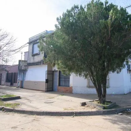 Buy this 5 bed house on Pasaje Cullen 3998 in Roque Sáenz Peña, Santa Fe