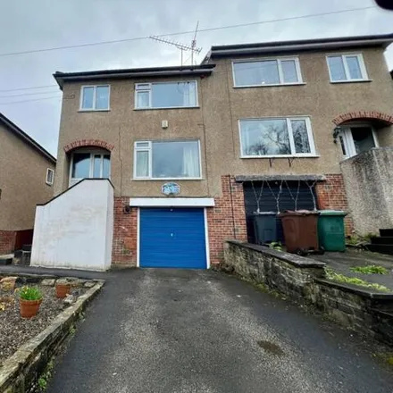 Buy this 3 bed duplex on Nab Wood Road in Cottingley, BD18 4AG