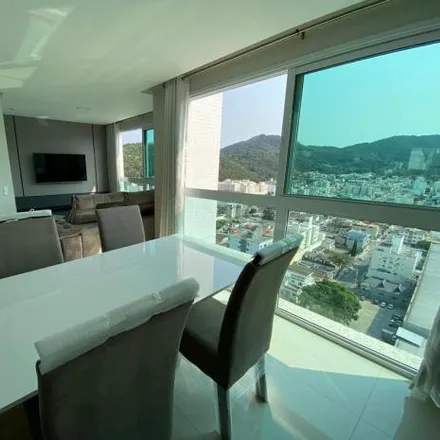 Rent this 4 bed apartment on Rua 1111 in Centro, Balneário Camboriú - SC