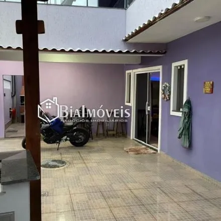 Buy this 2 bed house on Igreja Santo Antonio in Avenida Cesário de Melo, Campo Grande