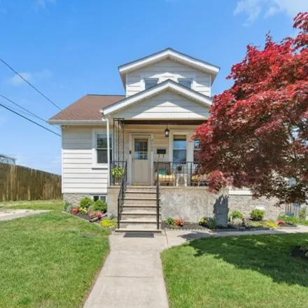 Buy this 3 bed house on 2602 Hemlock Avenue in Baltimore, MD 21214